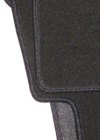 Floor mats 4 pcs. black/black outline BMW E38