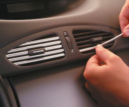 Foliatec  DesignStrips - chrome, short, L = 13 cm, 5 pieces