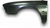 Fender -left side- BMW E28 with hole for side indicators