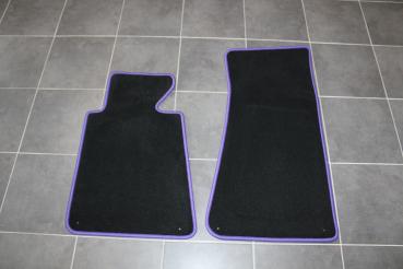 Preview: Fussmatten 4 tlg. schwarz/Kettlung violett passend für BMW 5er E34 Limousine / Touring