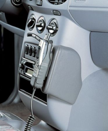 KUDA Telefonkonsole passend für Mercedes W168 A-Klasse ab 1997 - 02/01 Leder schwarz