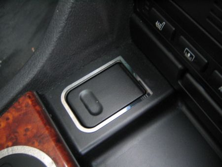 Rahmen Zigarettenanzünder poliert passend für BMW 5er E39 Limousine / Touring