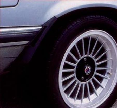 ALPINA Radabdeckungen für die hinteren Radhäuser passend für BMW 3er E21