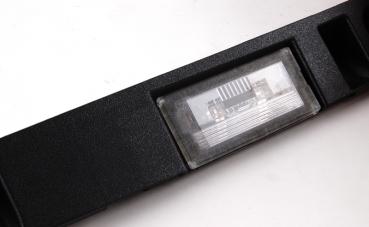 Preview: Griffleiste Heckklappe mit Taster GRUNDIERT BMW 3er E46 Coupé ab Bj. 03/03