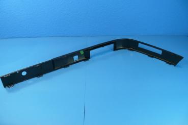 Stossleiste vorne rechts für US Positionsleuchten BMW 3er E30 ab 08/87, Cabrio ab 10/90