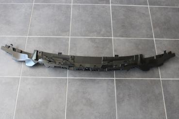 Insert, air intake, center BMW F30 / F31 (with ACC)