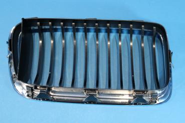Chromniere im 750i Look mit Chromstreben links BMW 7er E38 ab 9/98