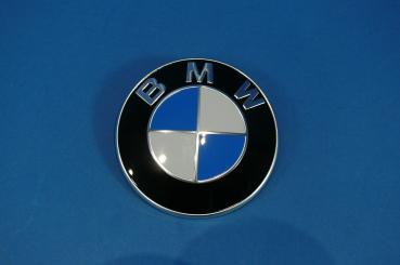 BMW-Emblem Kofferraum 74mm BMW E46 E90 F22 F23 F30 F31 F32 F33 F36 F45 F46 F80 F83 F87