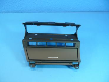 Träger für BMW 3er E46 (für Fahrzeuge mit Raucherpaket)