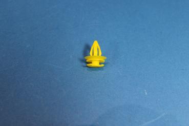 Clip YELLOW for BMW E39 E52 Z8