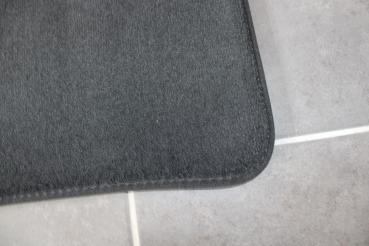 Preview: BMW velor floor mats ANTHRACITE for BMW 3er E90 Sedan / E91 Touring