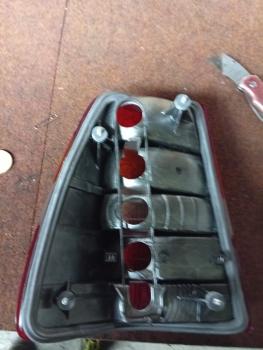 Preview: Rückleuchte RECHTS passend für Mercedes W124 T-Modell