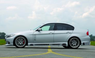 RIEGER Türschweller RECHTS BMW 3er E90 Limousine / Touring (mit Schacht und 2 Ausschnitten)