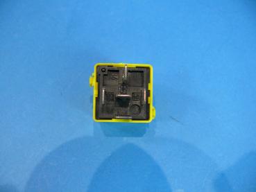 Relay in ZINKYELLOW for Seatheating BMW E31 E32 E34 E36 E46 E83 X3 Z3