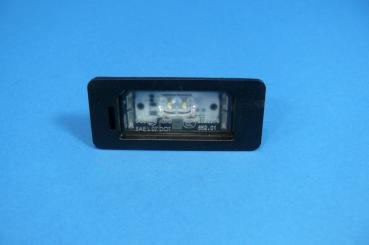 License Plate Lamp LED BMW 1er E82 E88 2er F22 F23 F45 M2 F87 3er E90 E91 E92 E93 F30 F31 F34 M3 F80 4er F32 F33 F36 M4 F83 5er F10 F11 X1 E84 F48 X3 F25 X4 F26 X5 E70 F15 X5M F85 X6 E71 E72 F16 X6M F86