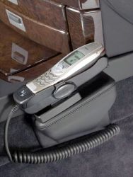 KUDA Telefonkonsole passend für BMW 7er (E65) ab 2001 Kunstleder schwarz