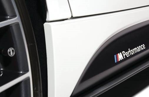 FMW Tuning & Autoteile - M-Performance Aufkleber Set für Seitenschweller BMW  F30/F31 (51192240983) 