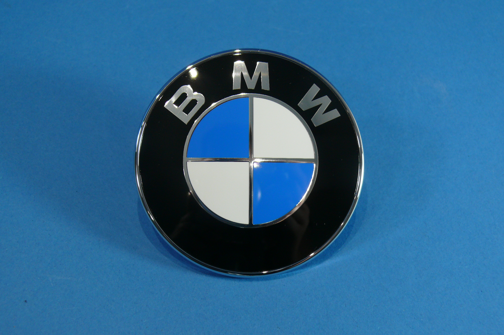 FMW Tuning & Autoteile - BMW-Emblem 70mm für Motorhaube oder Seitenwand BMW  Z4 (51147044207) 