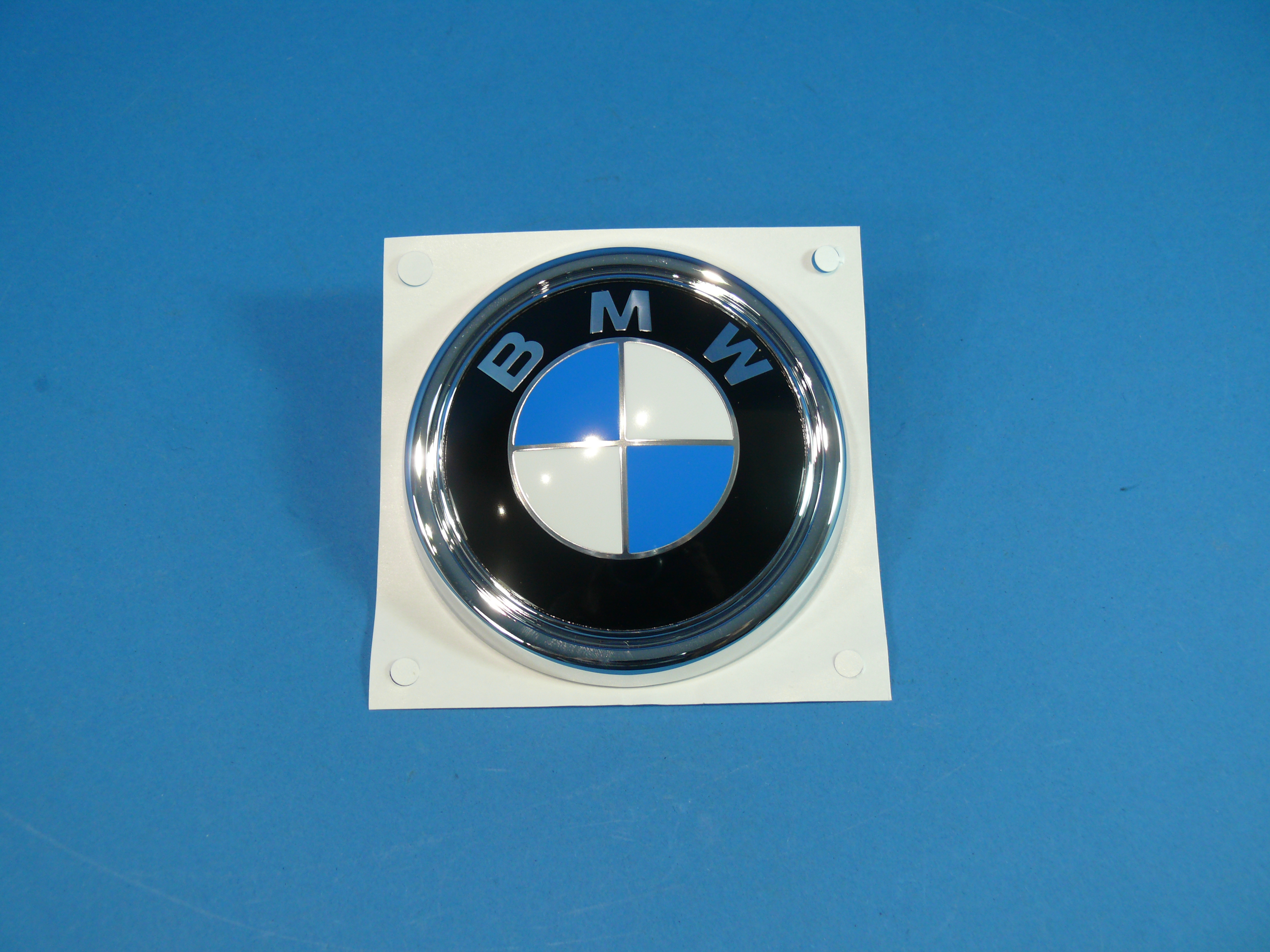 Emblem Heckklappe BMW - 51147157696, 51 14 7 157 696, 7157696, 51