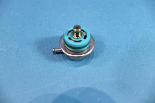 BOSCH Druckregler BMW E31 E32 E34 E36 E38 E39 E53