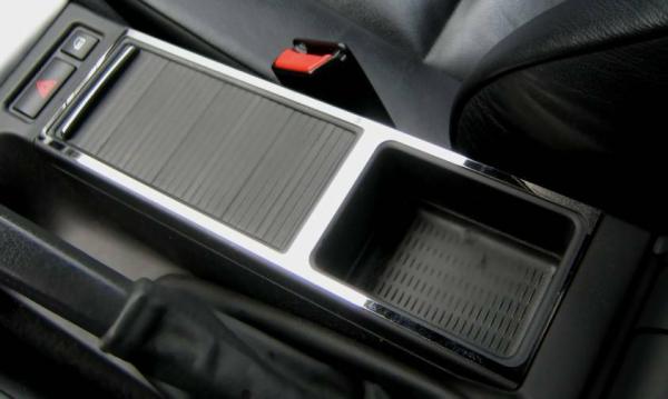 Rahmen Ablagefach Konsole - Mitte poliert BMW 3er E46