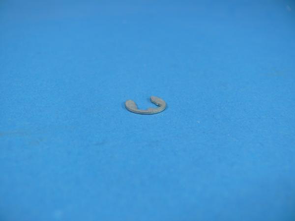 Circlip 7,0 BMW E3 E9 E10 E12 E21 E23 E24 E26 E28 E30 E31 E32 E38 E85 E86 Z3
