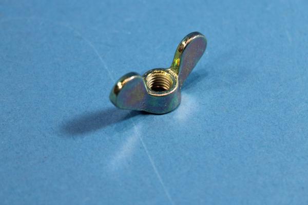 Flügelmutter M8 BMW E3 E10 E12 E21 E23 E24 E28 E30 E31 E32 E34 E36