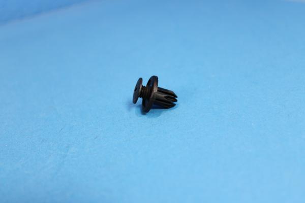 Expanding rivet BMW E81 E82 E88 MINI R50 R52 R53 R55 R56 R57 R58 R59 R60