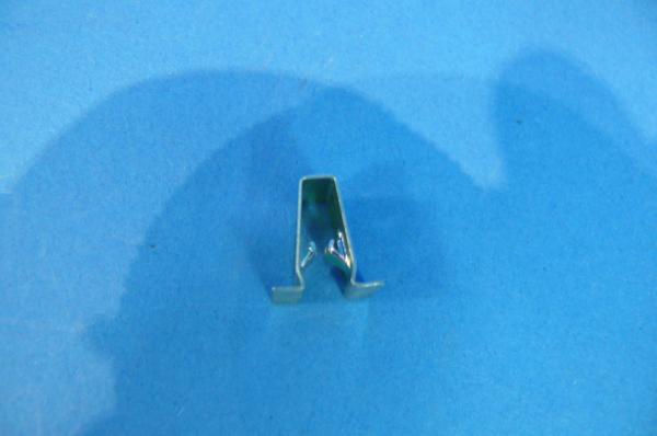 Plug-in retainer BMW E39 E46 E60 E61 E65 E66 E70 E71 E83 E84 E90 E91 F20 F25 R56 R57 R60