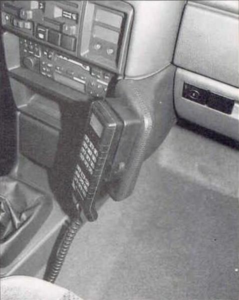 KUDA Telefonkonsole passend für Opel Vectra A / Calibra ab 89 bis 95 Kunstleder schwarz