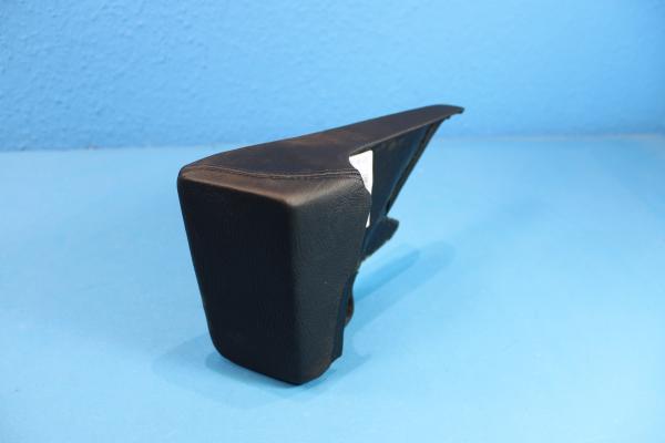 KUDA Telefonkonsole passend für Polo III ab 09/94 bis 10/99 (Typ 6N) / Seat Ibiza II ab 93 bis 07/99 (Typ 6K) / Seat Arosa ab 97 bis 10/00 (Typ 6H) / Cordoba ab 93 bis 07/99 (Typ 6K) (Montage oben) Leder schwarz