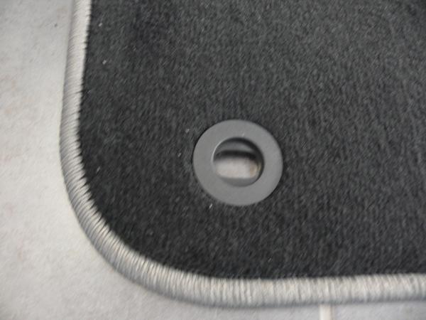 Floor mats 4 pcs. black/grey outline fit for BMW 5er E28 all