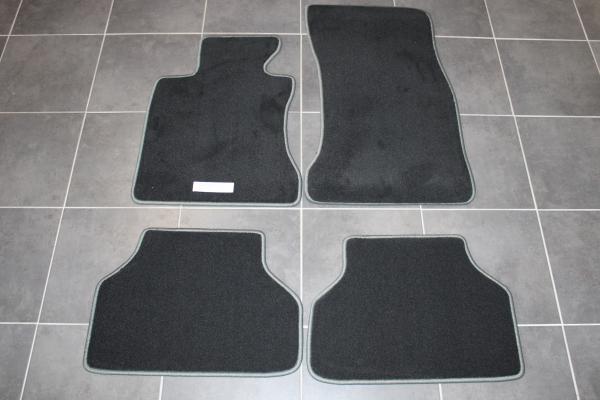 Floor mats 4 pcs. black/grey outline fit for BMW 5er E60 / E61 Sedan / Touring