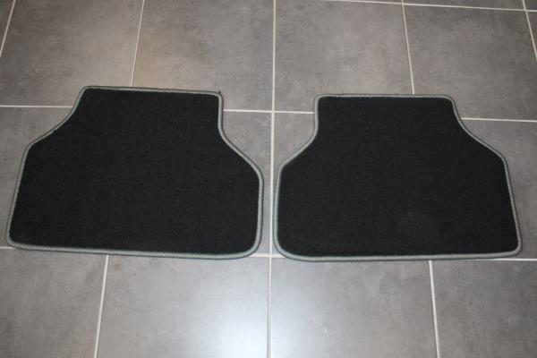 Floor mats 4 pcs. black/grey outline fit for BMW 5er E60 / E61 Sedan / Touring