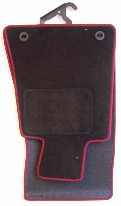 Floor mats 4 pcs. black/darkred outline BMW E65