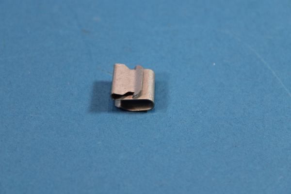 Cable holder BMW E31 E36 E38 E39 E46 E60 E61 E63 E64 E85 F10 F11 F25 F26 R55 R56 R57 R58 R59 R60 R61