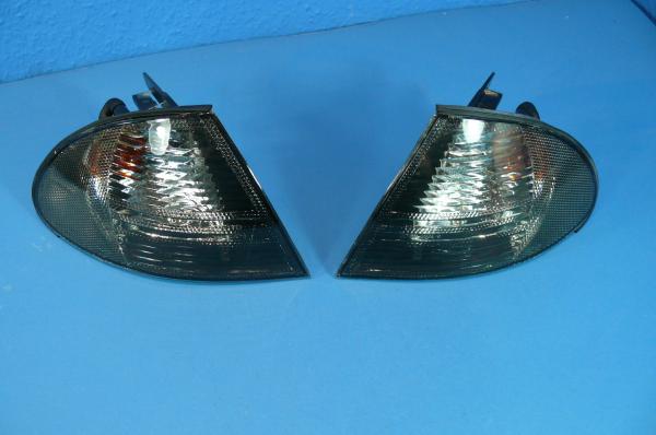 Blinker schwarz passend für BMW 3er E46 Limousine/Touing bis 09/01