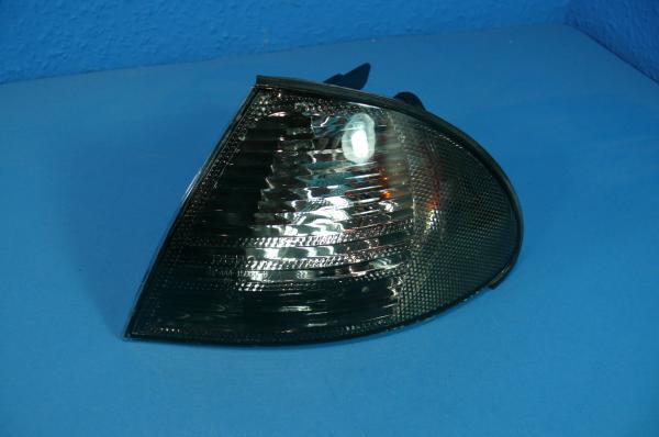 Blinker schwarz passend für BMW 3er E46 Limousine/Touing bis 09/01