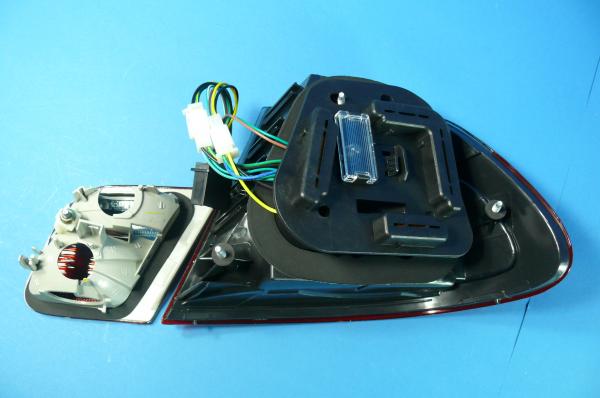 LED Rückleuchten rot/schwarz 4tlg passend für BMW 3er E46 Coupe bis 02/03