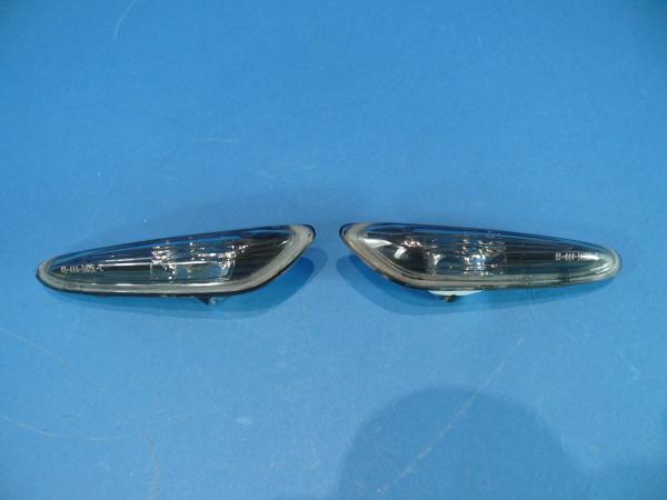 Side indicator clear/black fit for BMW E46 Sedan/Touring from 10/01 E60 E61 E83