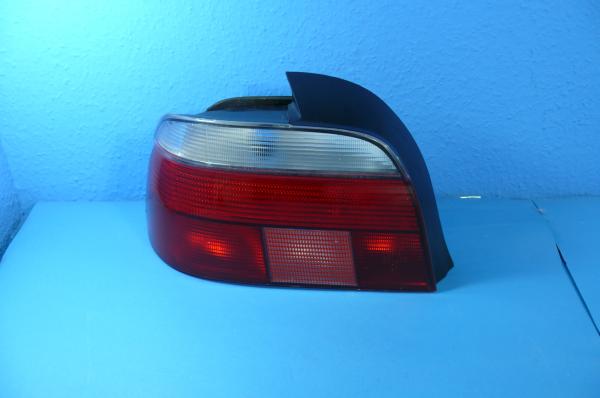 Rückleuchten rot/weiß passend für BMW 5er E39 Limousine 1995 - 2000