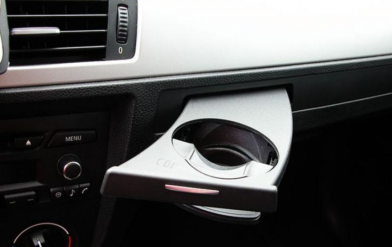 Marx Performance - Nachrüstung Getränkehalter Einbauanleitung BMW E90 E91  E92 E93 Cupholder 