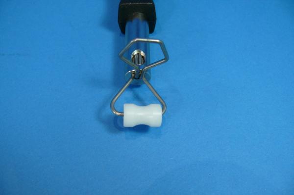 Puller for windscreen / chrome piping