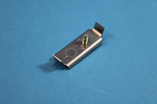 Halter für Kraftstoffleitung unter dem Fahrzeug, unterer Teil BMW E12 E21 E23 E24 E28 E30 E32 E34 E38 E39 Z1