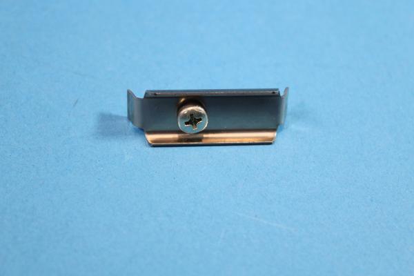 Halter für Kraftstoffleitung unter dem Fahrzeug, unterer Teil BMW E12 E21 E23 E24 E28 E30 E32 E34 E38 E39 Z1