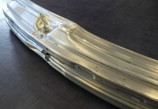Stosstangen Träger vorne BMW 3er E46 alle
