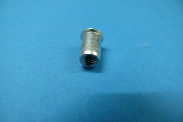 Blind Rivet Nut M8 BMW 3er E36 Convertible