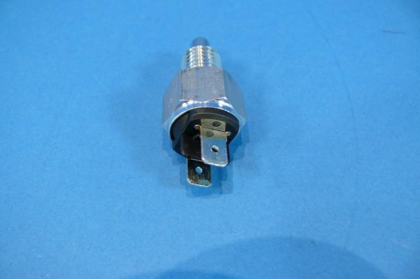 Rückfahrlichtschalter M12x1,5 BMW E3 E9 E12 E21 E23 E24 E28 E30 E32 E34 E36 Z1