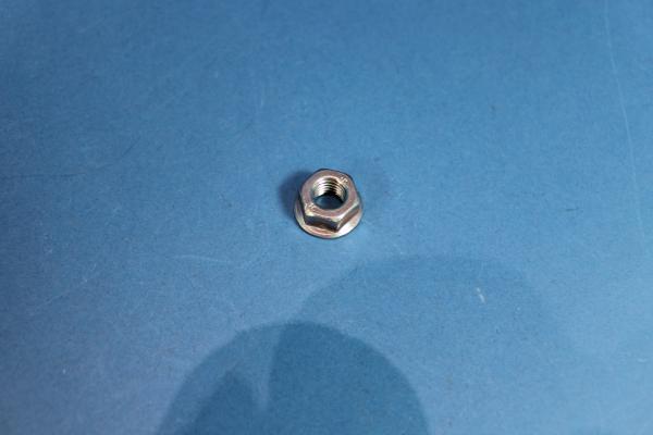 Hex nut with ribs M10/SW16 BMW E31 E34 E36 E38 E39 E52 E53 E65 E66 X5 Z3 Z8