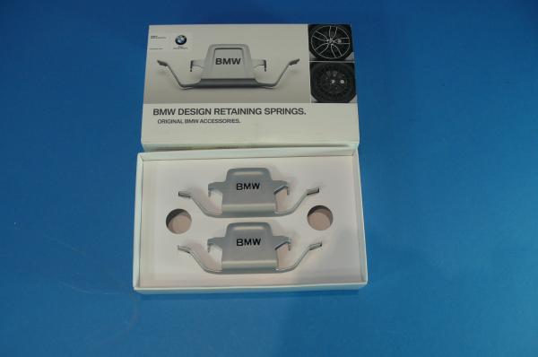 BMW Design Haltefedern (4er Set) BMW 1er F20 F21 2er F22 F23 3er F30 F31 F34 4er F32 F33 F36